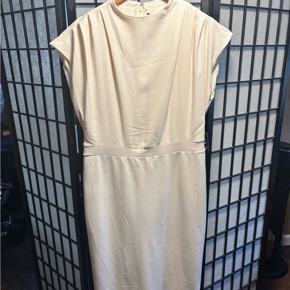 Express Cream Midi Dress